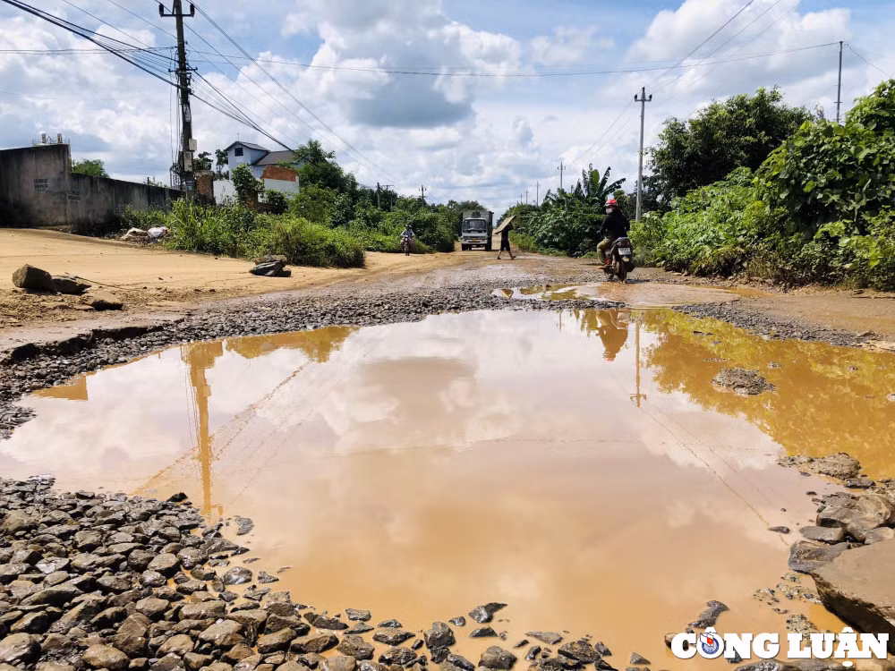 dak lak dan khon kho vi duong tinh lo bien thanh ao sau moi tran mua hinh 5