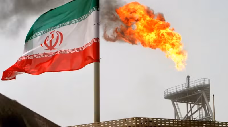 nga co thanh cong trong viec keo dau tho iran khoi phuong tay hinh 1