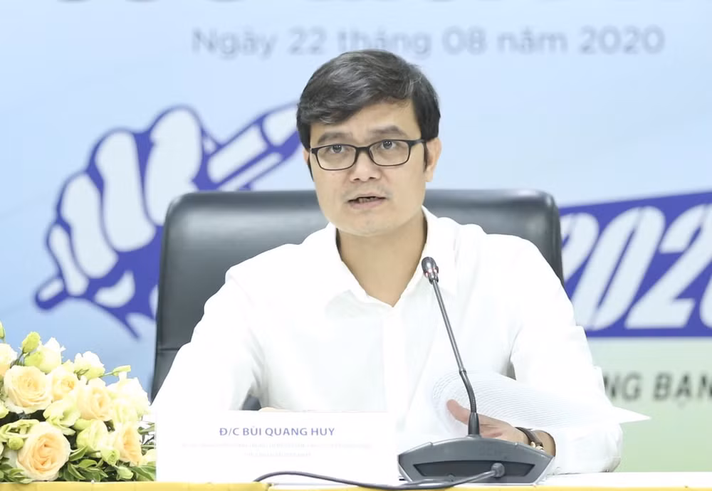 ong bui quang huy giu chuc chu nhiem uy ban quoc gia ve thanh nien viet nam hinh 1