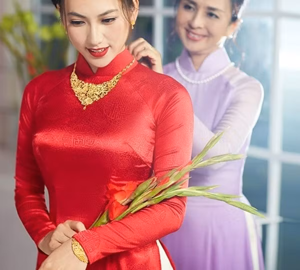 trang suc cuoi pnj bieu tuong vinh cuu cua tinh yeu dich thuc hinh 1
