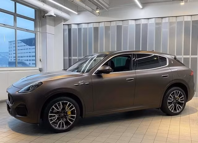 maserati grecale 2022 lo gia ban tai viet nam tu 39 ty dong doi dau porsche macan hinh 2