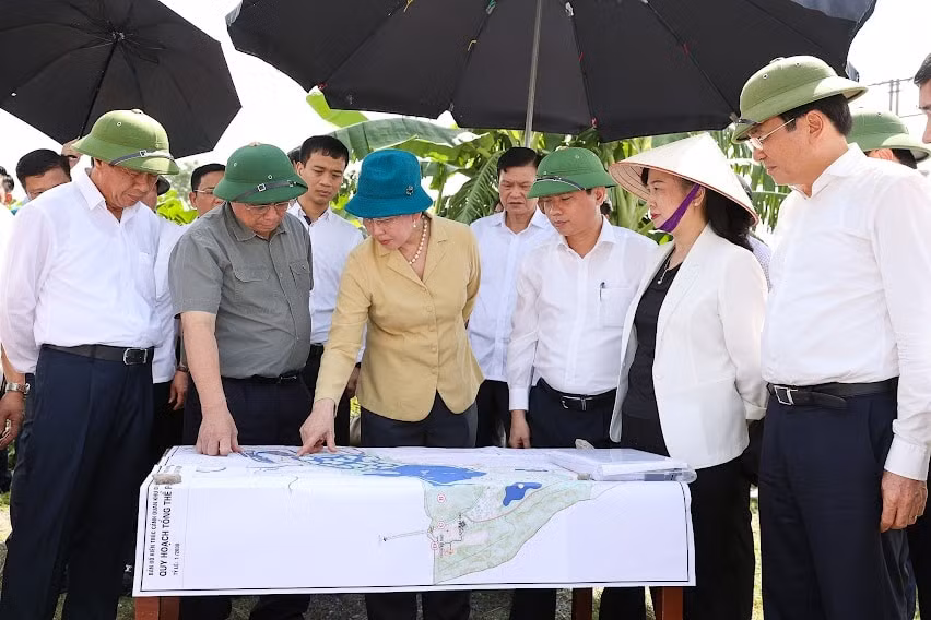 thu tuong dut khoat thao go kho khan de dua cac benh vien lon tai ha nam vao hoat dong hinh 3