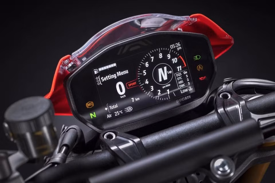 ducati monster sp ra mat tai chau au so huu suc manh 111 ma luc hinh 6