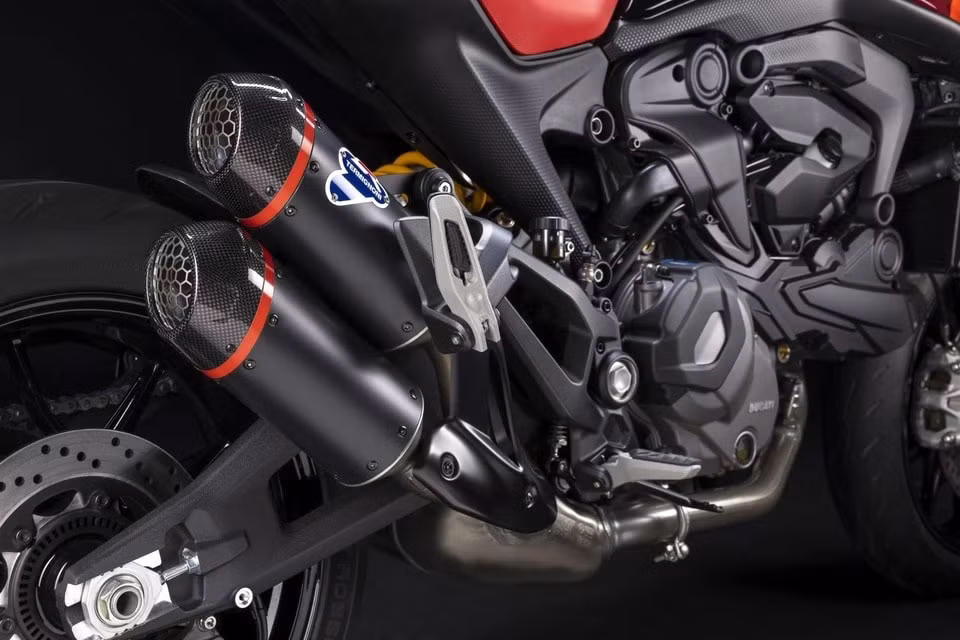 ducati monster sp ra mat tai chau au so huu suc manh 111 ma luc hinh 7