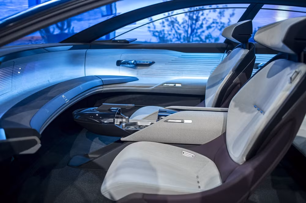 chi tiet grandsphere concept xe dien co cong nghe tu lai hien dai bac nhat hinh 6