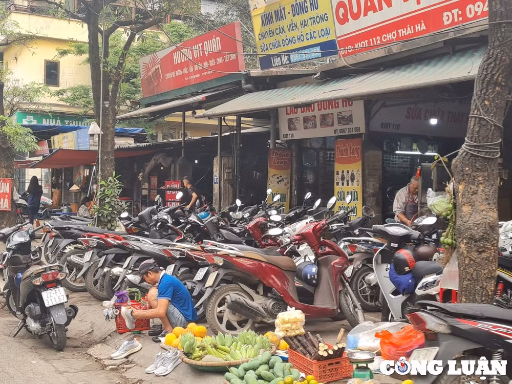 dong da ha noi nhieu tuyen pho via he van bi lan chiem hinh 2
