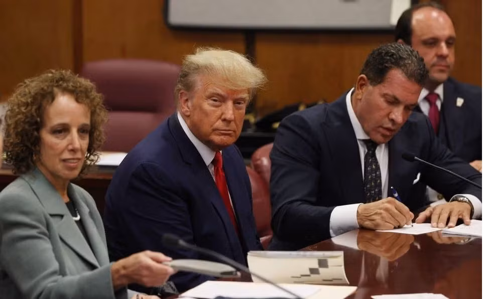 ong donald trump khong nhan toi truoc ban cao trang 34 toi danh hinh 1