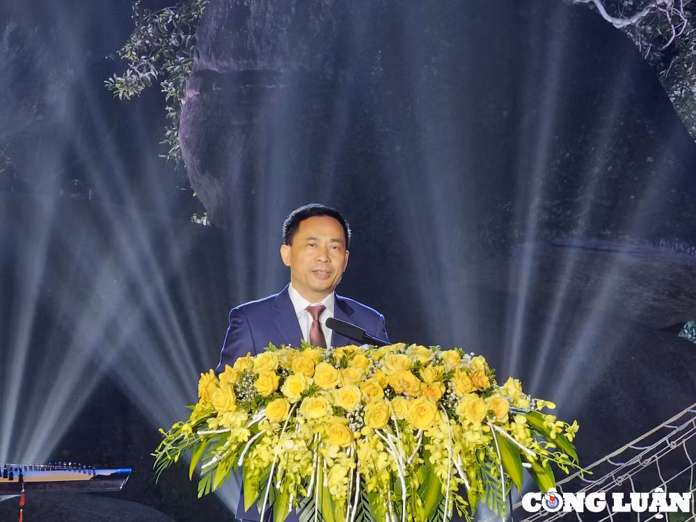 hang ngan du khach du le hoi tinh yeu hon trong mai sam son 2023 hinh 2
