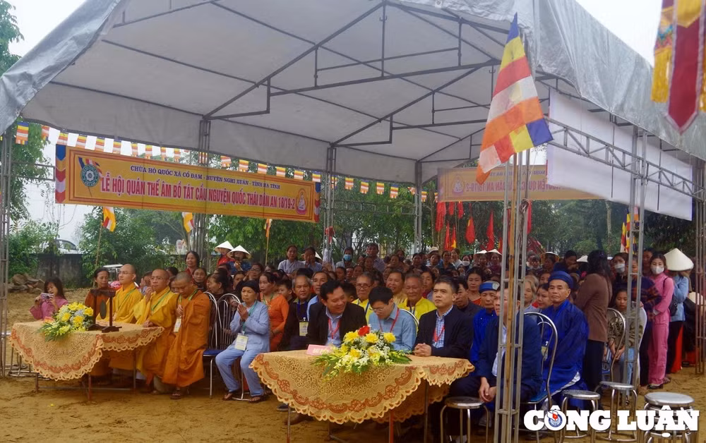 dac sac le via duc bo tat quan the am tai chua ho quoc hinh 14