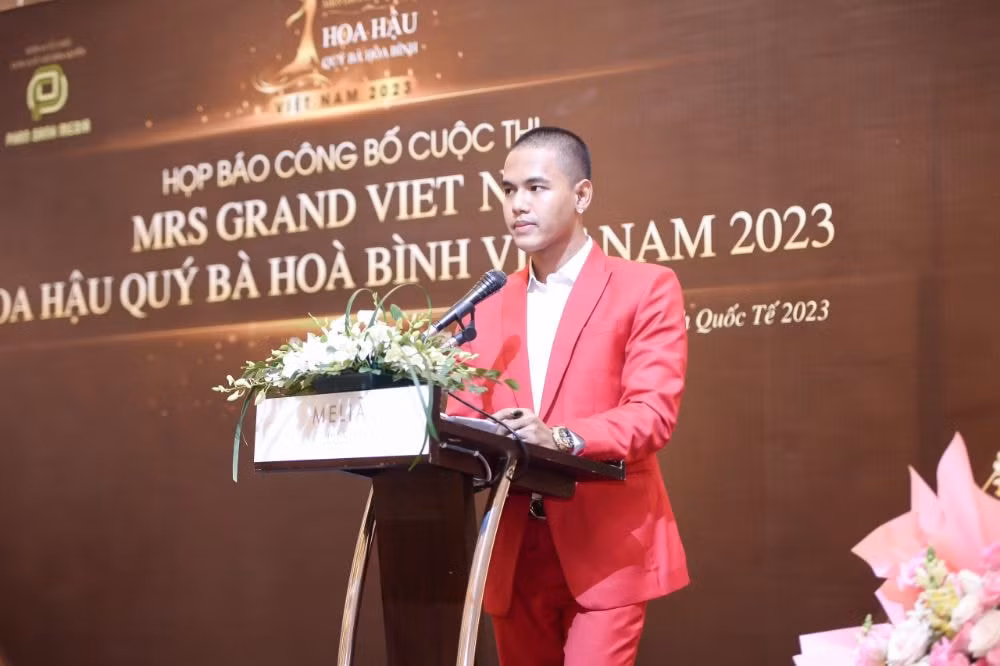 hoa hau phan kim oanh lam giam doc quoc gia cuoc thi hoa hau quy ba hoa binh viet nam 2023 hinh 9