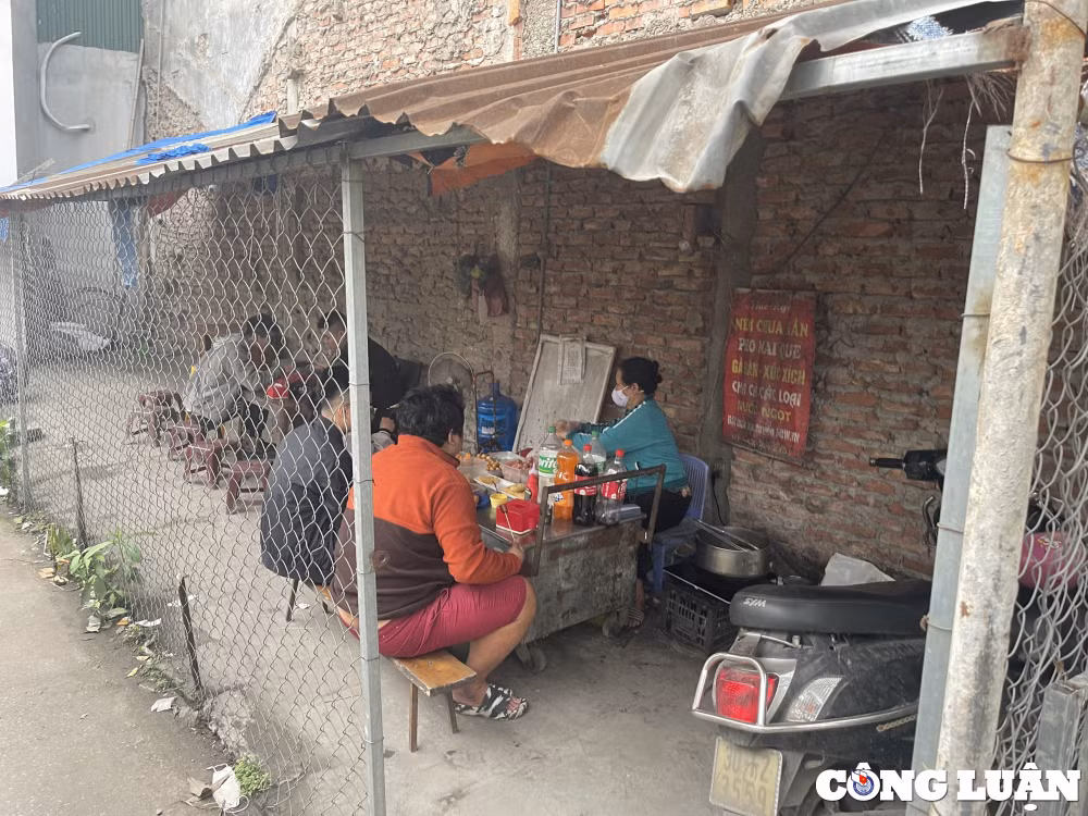 thuc hu chu quan nem chua ran bat dac di nghi ban 5 thang di du lich chau au hinh 1