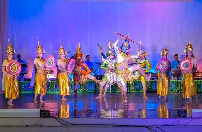 be mac lien hoan san khau du ke khmer nam bo lan thu ii hinh 4