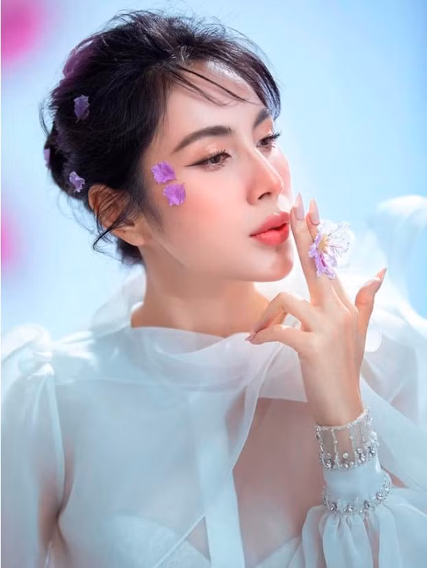 ca si thuy tien phan hoi thong tin doi ba phuong hang boi thuong 44 ti dong hinh 3
