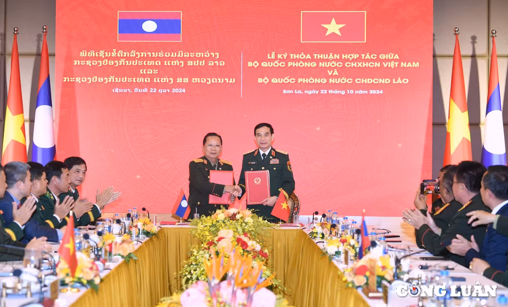 giao luu huu nghi quoc phong bien gioi viet nam lao tang cuong tinh huu nghi doan ket giua quan va dan hai nuoc hinh 5