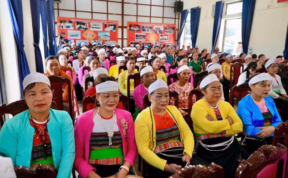 tuyen truyen phap luat mien phi cho hon 200 dong bao dan toc thieu so hinh 3