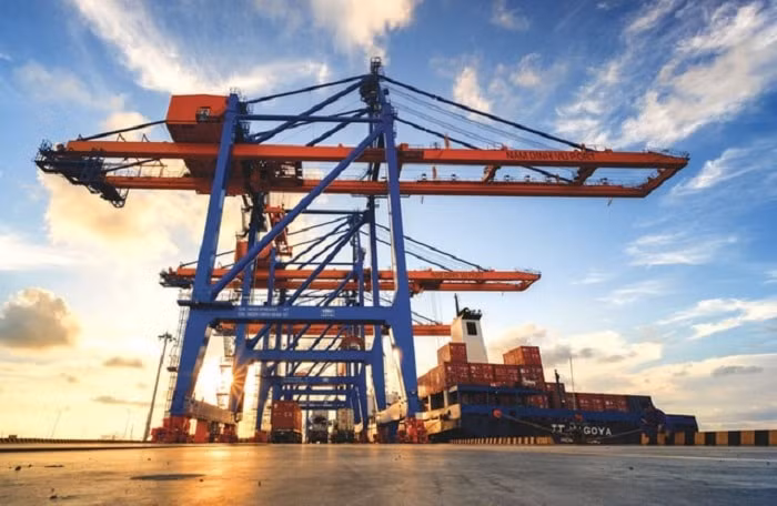 Cổ đông chiến lược Nhật Bản SSJ Consulting đã đăng ký bán toàn bộ hơn 19,69 triệu cổ phiếu GMD sau khi đã thoái 10 triệu đơn vị vào tháng 12/2025, chính thức rút lui khỏi nhóm cổ đông lớn của Gemadept. Ảnh: TL.