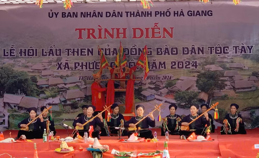 le hoi lau then 2024 dam da sac mau van hoa dan toc tay o ha giang hinh 1
