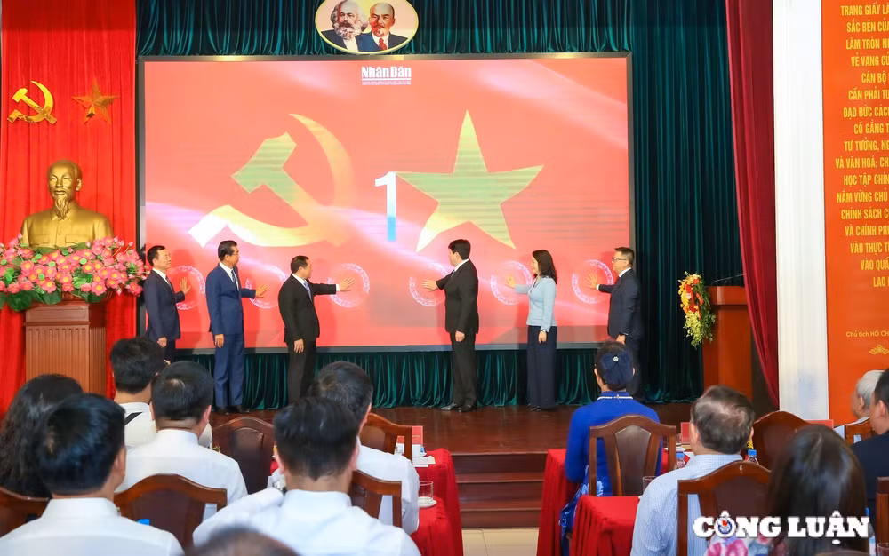 trang thong tin dac biet ve tong bi thu nguyen phu trong duoc ung dung cong nghe bao chi hien dai tren nen tang so hinh 1