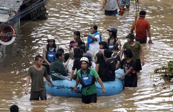 adb chau a dang doi mat voi cuoc chien khi hau hinh 1