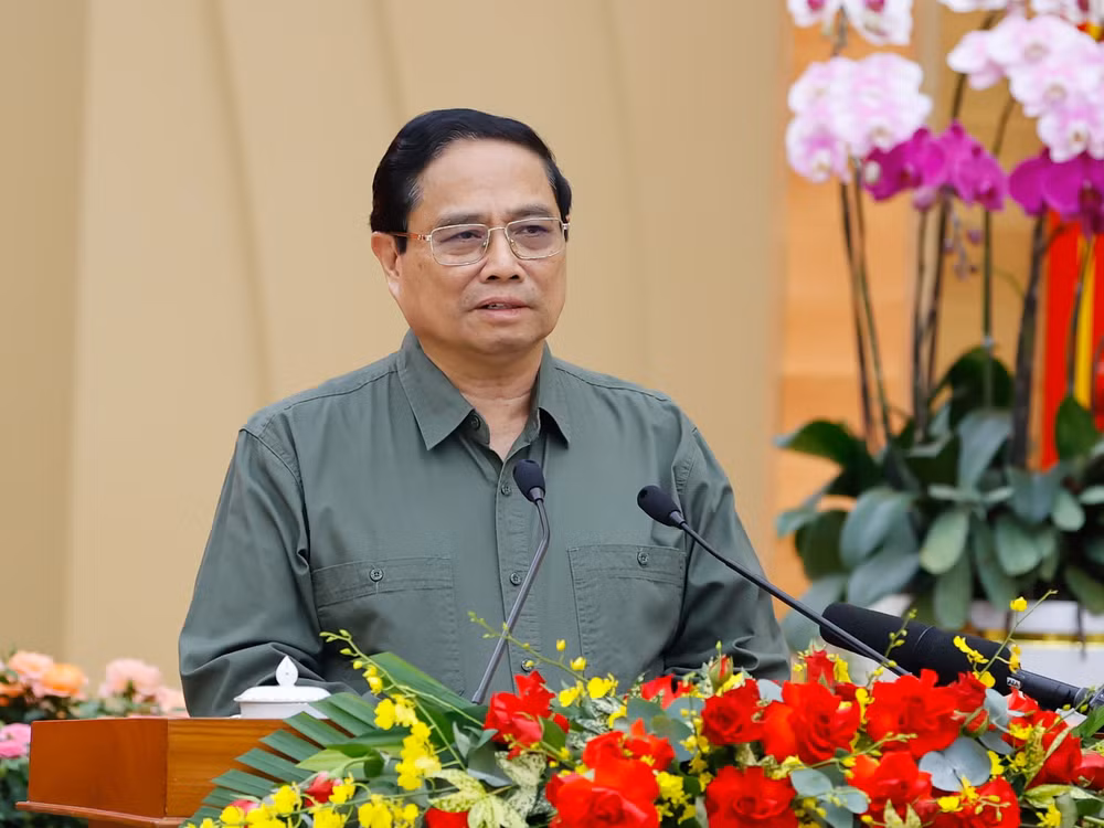 thu tuong pham minh chinh khong de ai phai o trong nha tam nha dot nat hinh 2