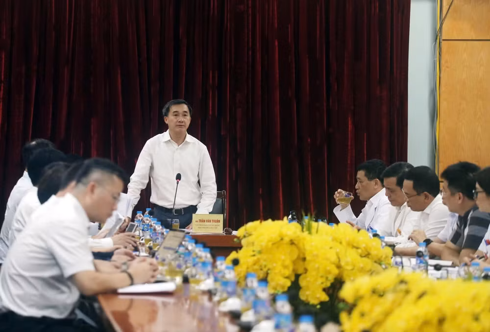bo y te lam viec voi benh vien k ve nhung thong tin phan anh tren mang xa hoi hinh 1
