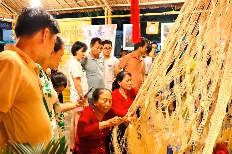 khai mac festival nghe truyen thong quang nam 2024 hinh 1
