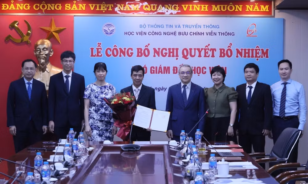 hoc vien cong nghe buu chinh vien thong bo nhiem pho giam doc hoc vien hinh 1