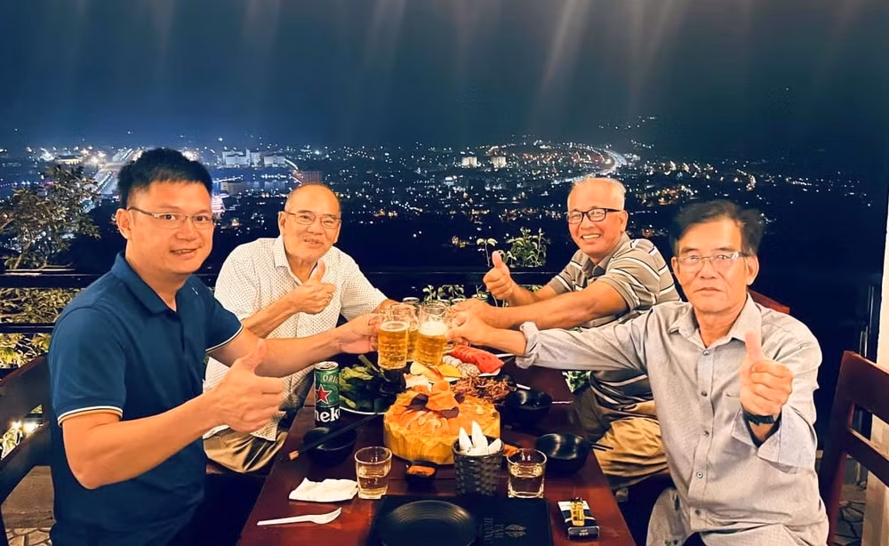 kham pha buc tranh thien nhien dep nuc long nung nang lai chau hinh 6