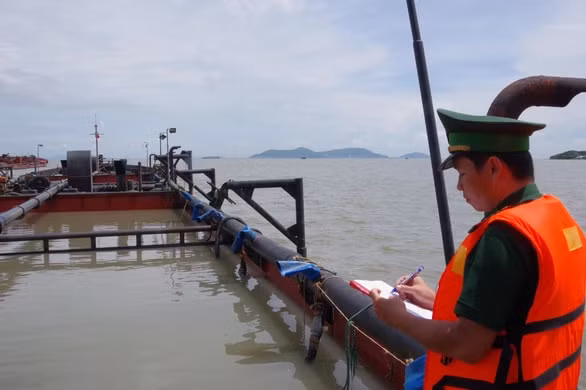 Lực lượng chức năng tuần tra trên biển. Ảnh: TL