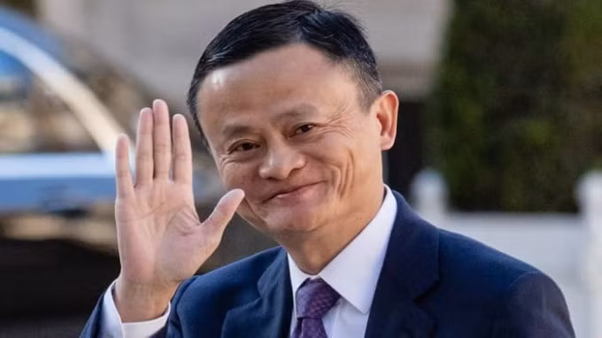 Tỷ phú Jack Ma quyết định rời khỏi Hội đồng quản trị tập đoàn đa quốc gia Softbank - Ảnh: Reuters