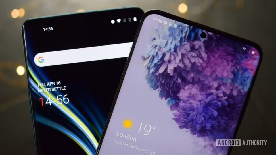 Phần lớn smartphone hiện nay sử dụng độ phân giải mặc định là FULLHD+, nhưng đi kèm với đó vẫn có tùy chọn QHD+ trong phần cài đặt.