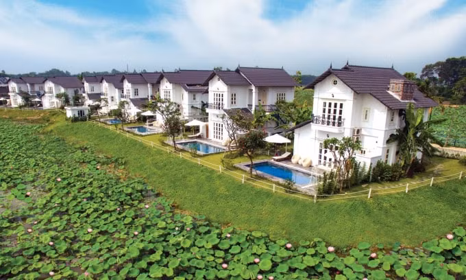 Dự án khu du lịch biệt thự sinh thái nghỉ dưỡng Vườn Vua Resort & Villas được đầu tư phát triển theo hướng bảo tồn tối đa hệ sinh thái tự nhiên.