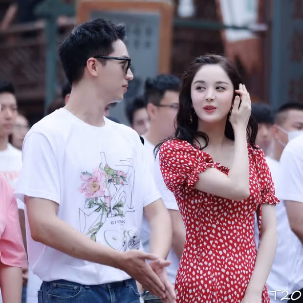 cổ lực na trát4
