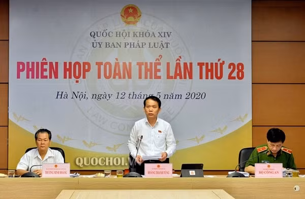 Ủy ban Pháp luật họp phiên toàn thể lần thứ 28. Ảnh: Cổng TTĐT Quốc hội