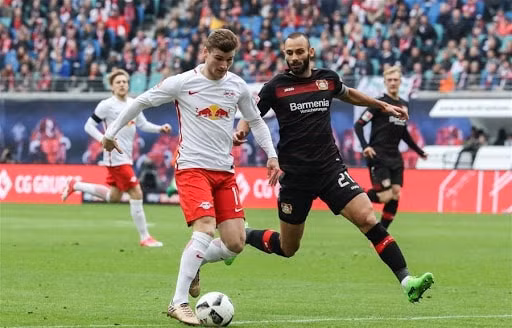 Leipzig bị bỏ lại trong cuộc đua vô địch sau khi để Freiburg cầm hòa ngay trên sân nhà với tỷ số 1-1. Ảnh; Getty