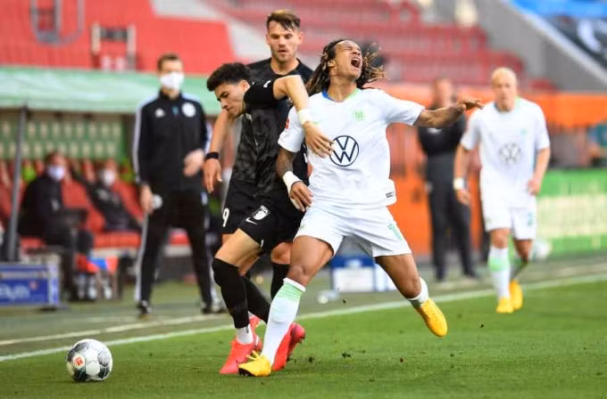 Với 3 điểm trọn vẹn, Wolfsburg đã vươn lên vị trí thứ 6 trên BXH. Ảnh; Getty