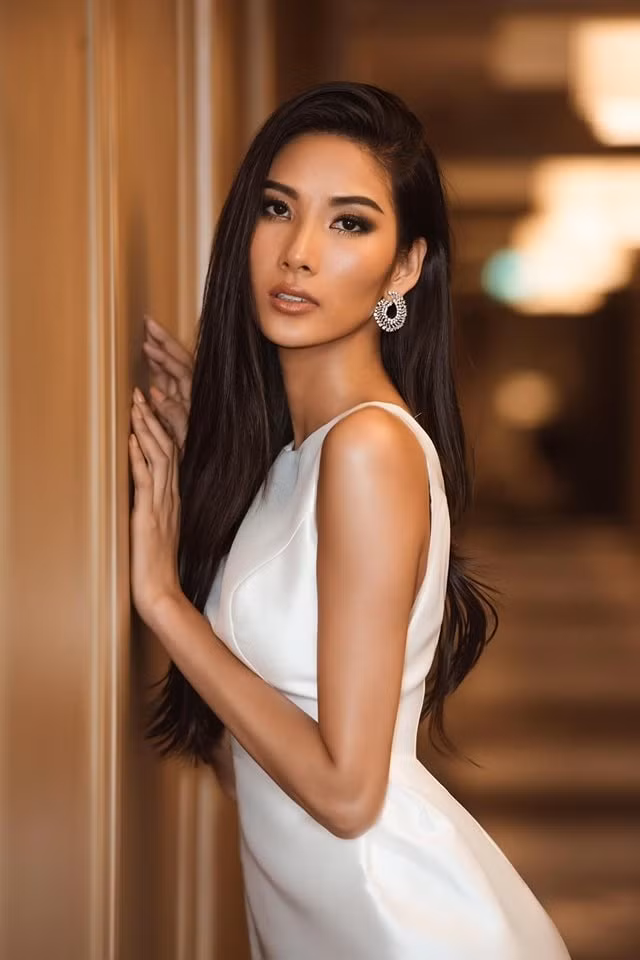 Hình ảnh hiện tại của Hoàng Thùy.