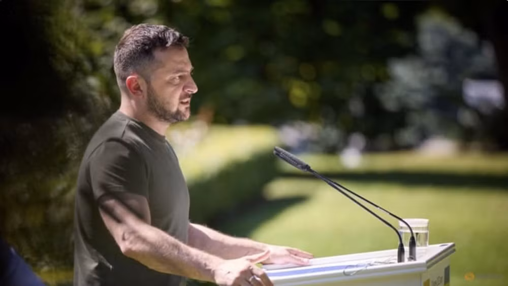 tong thong zelenskyy lo ngai ro ri thong tin mat trong cuoc chien voi nga hinh 1