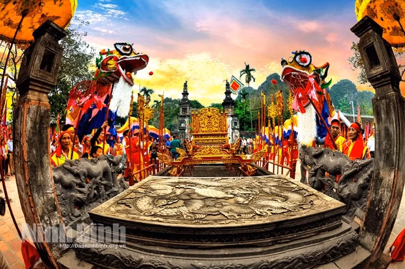 bao ton phat huy gia tri di san co do hoa lu hinh 3