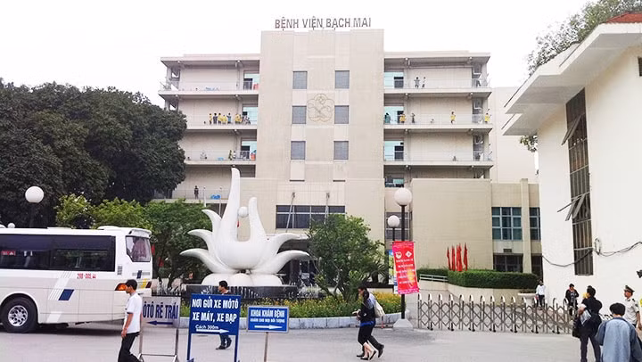 giam doc benh vien bach mai ly giai nguyen nhan dan den thuc trang kho khan ve thuoc vat tu y te hinh 2