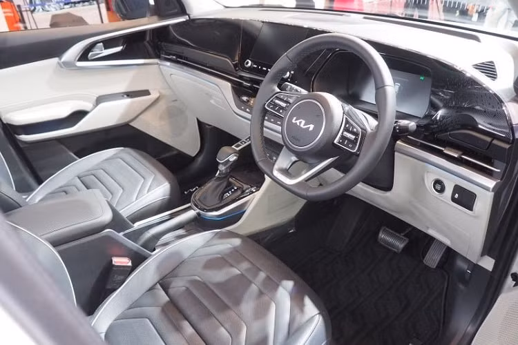 kia carens 2022 sap ve viet nam co gia tu 600 trieu hinh 6