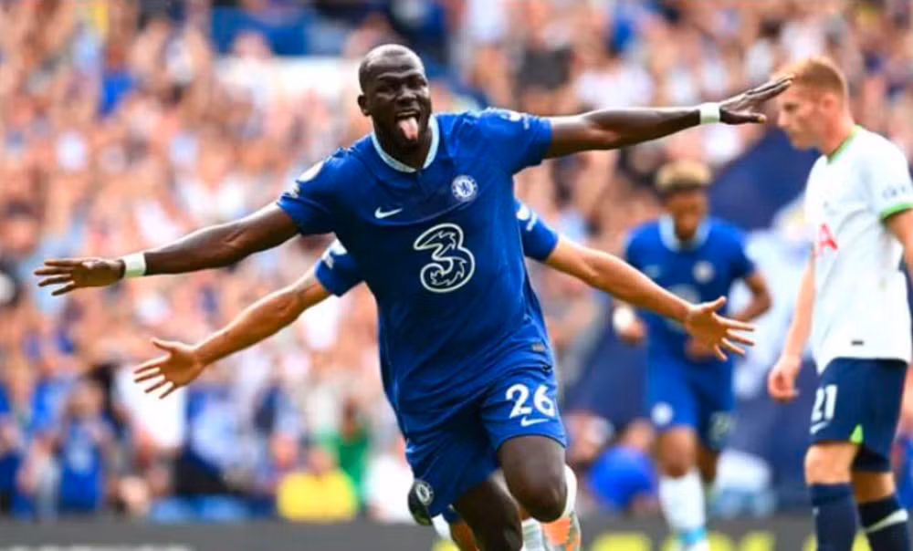 chelsea hoa dang tiec 2 2 truoc tottenham tai vong 2 ngoai hang anh 2022 23 hinh 1