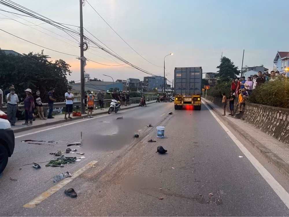 ha noi va cham tren de nguyen khoai 2 thanh nien tu vong hinh 1
