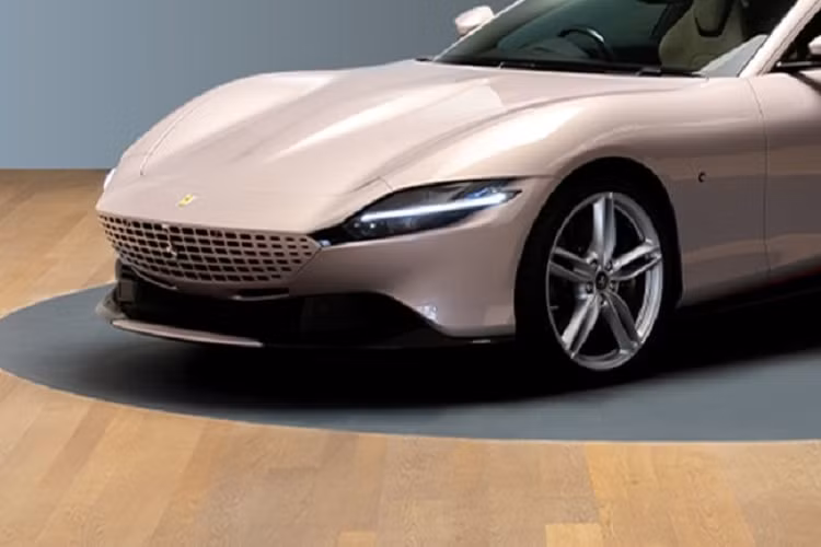 sieu xe ferrari roma mau hong rose cuon hut hinh 3