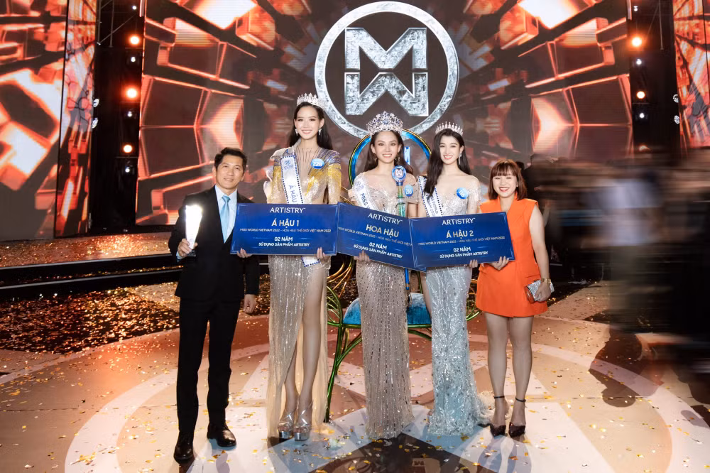 artistry tai tro my pham cham soc sac dep 02 nam cho top 3 miss world viet nam 2022 hinh 2