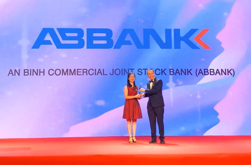 abbank ba nam lien tiep nhan giai thuong noi lam viec tot nhat chau a hinh 2
