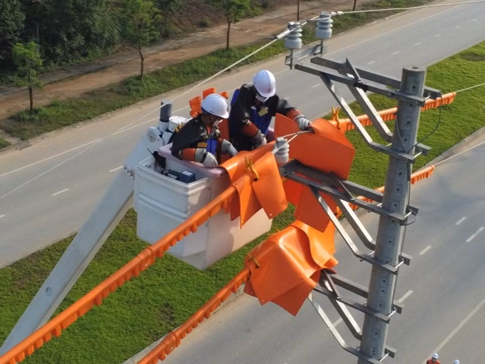 evnnpc dam bao cung cap dien on dinh phuc vu phat trien kinh te xa hoi trong thang 7 hinh 5