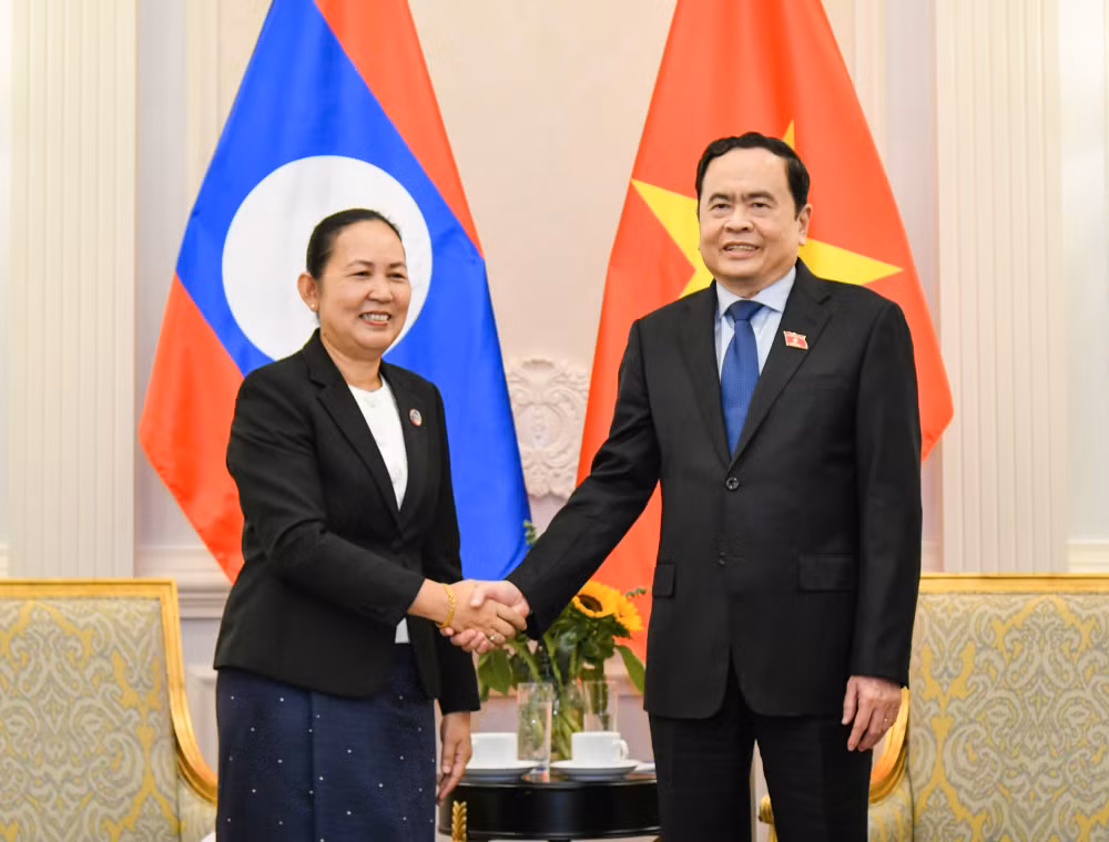 tiep tuc phoi hop chat che trong cong tac tham muu phuc vu hoat dong cua quoc hoi viet nam lao hinh 1