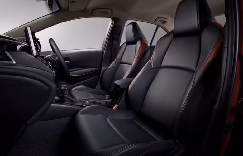 toyota corolla altis 2022 nang dong va tre trung hinh 4