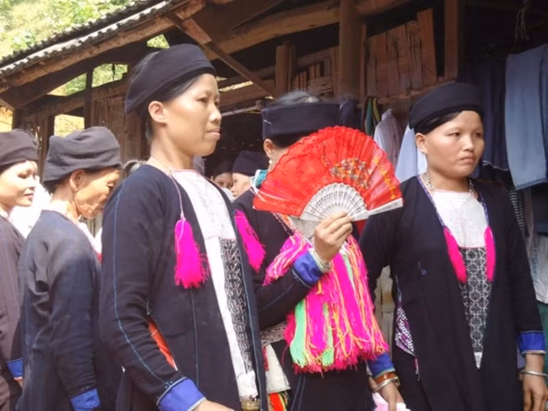 doc dao nghe det vai cua dan toc dao ho hinh 4